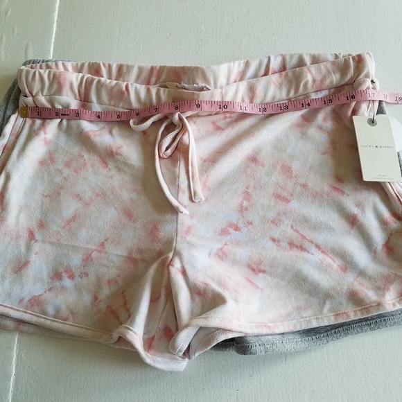 NWT Lucky Brand 2 pack Shorts Tie Dye  Size Large - Picture 3 of 6
